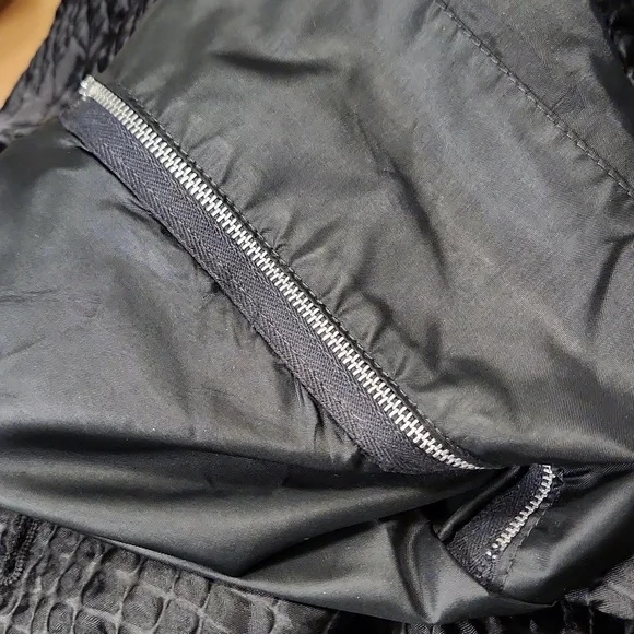 Vintage Black Trench Coat - Picture 10 of 10